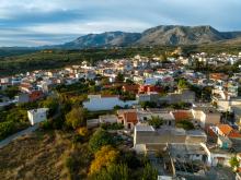 Tylisos – Gonies – Sisarcha – Anogeia (Nida) – Axos – Zoniana (Damothi) – Krana – Livadia (Lakkos Mygerou connection with the route to Psiloritis) – Agios Ioannis – Agios Mamas – Perama